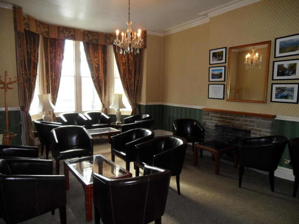 Glen Usk Hotel Лландриндод-Уэлс Экстерьер фото